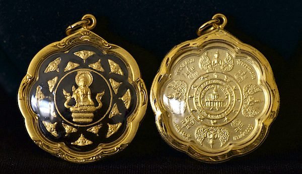 Black and Gold Lotus Shaped Jatukam Ramathep - Thai Amulet - Thai ...